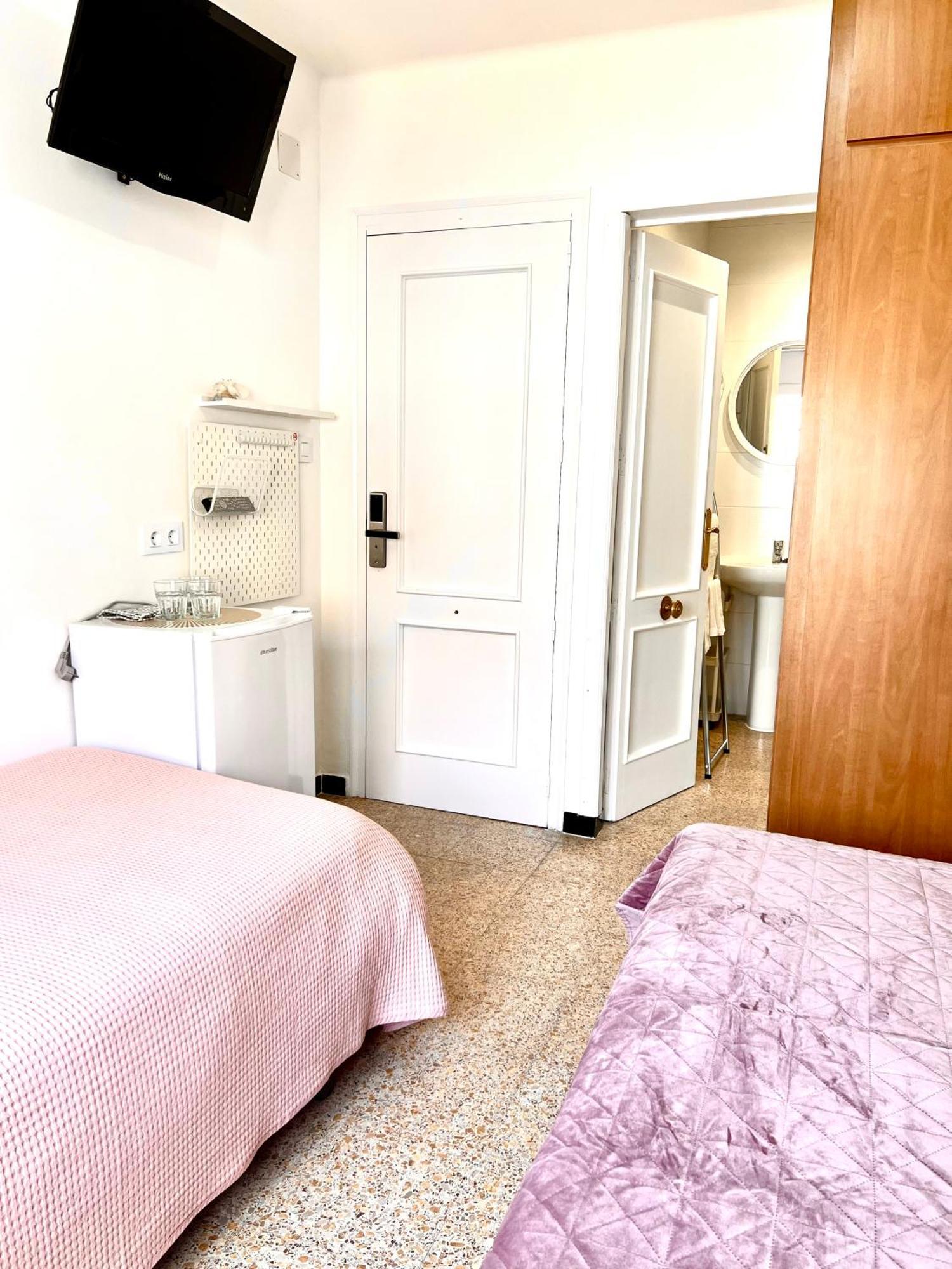 Escondite Central Con Terraza Compartida En La Azotea Roses Bilik gambar